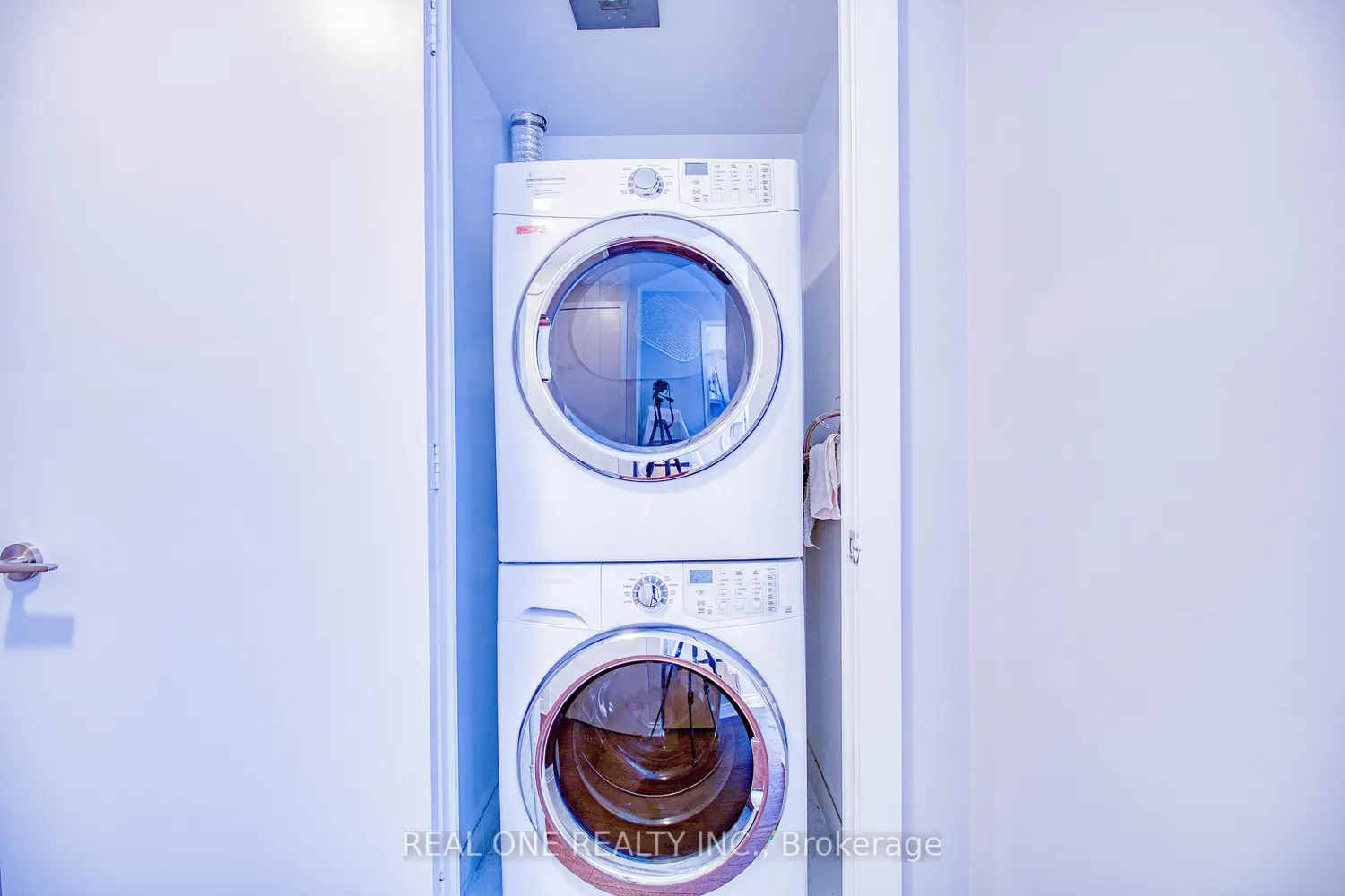 Additional image 16 of 200 Bloor Street 3104