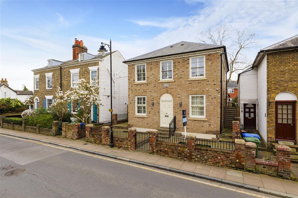 Additional image 21 of 5 bed detached house for saleClark House, South Road, Faversham ME13