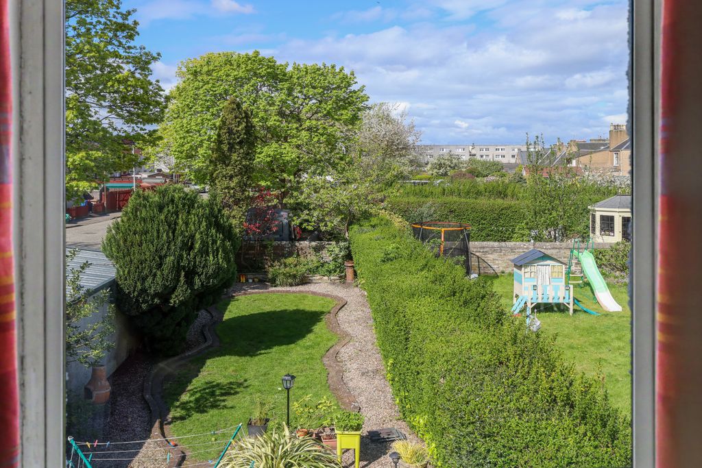 Additional image 31 of 3 bed semi-detached house for saleAbbots Road, Grangemouth FK3