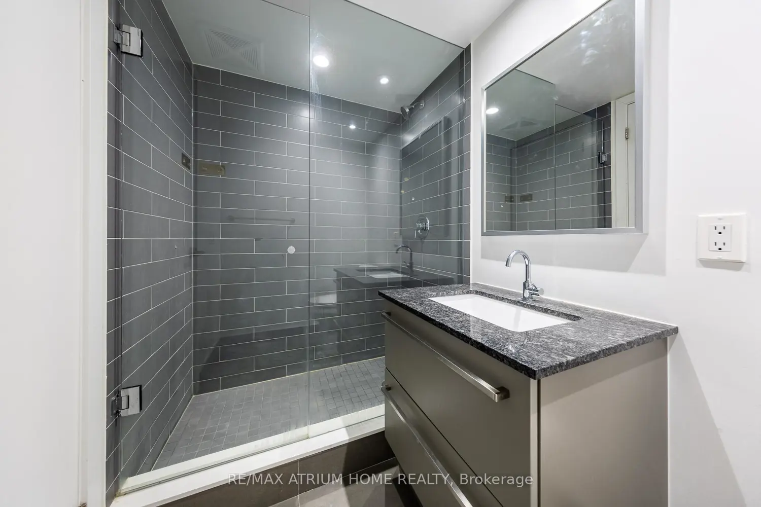 Additional image 5 of 120 Varna Drive 1515