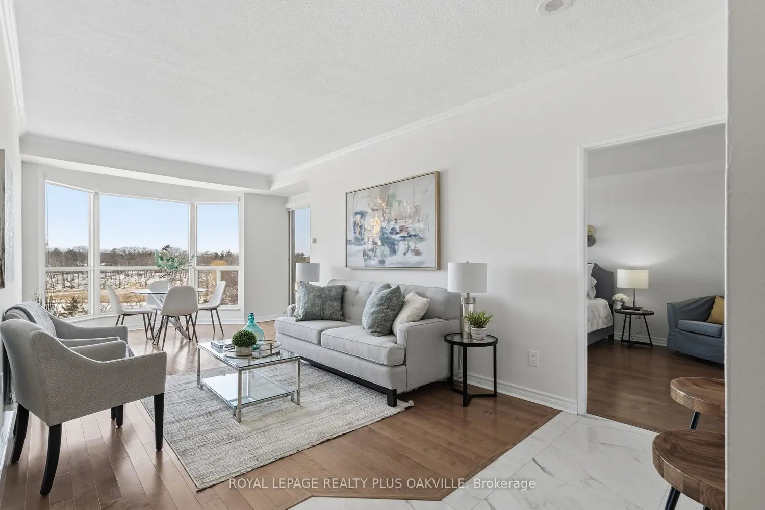 Additional image 6 of 2511 Lakeshore Road 718