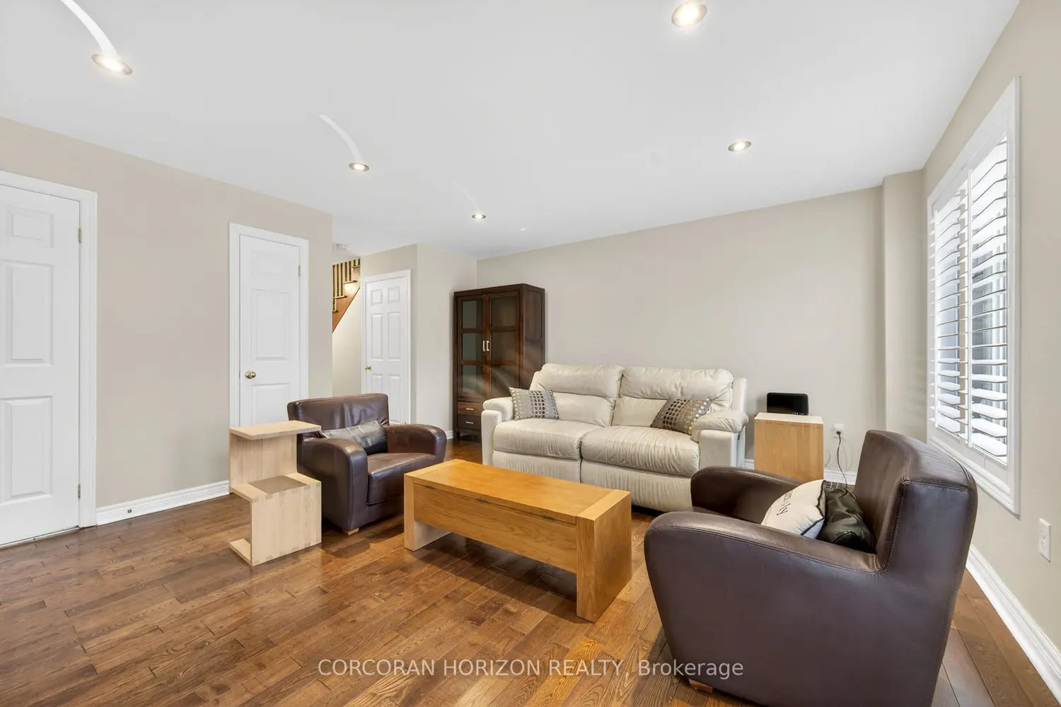 Additional image 6 of 2006 Trawden Way 24