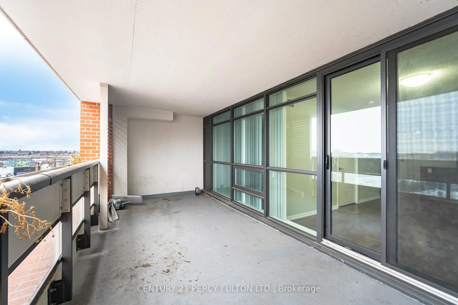 Additional image 18 of 830 Lawrence Avenue 501