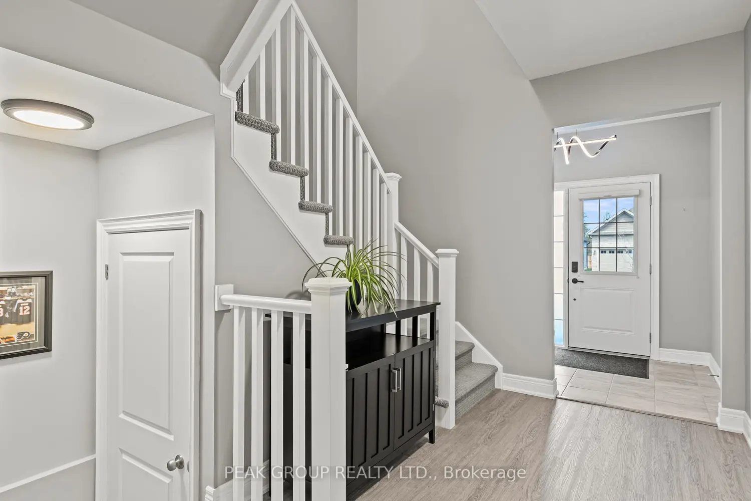Additional image 3 of 439 Williams Crescent