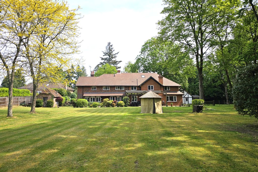 Additional image 2 of 5 bed detached house for saleCrooksbury Road, Farnham GU10