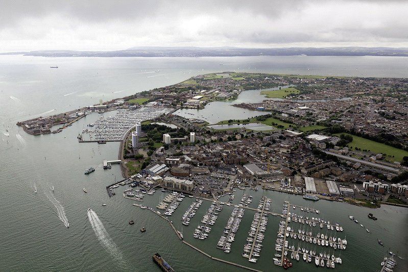 2 bed flat for saleA101 Trinity House, Royal Haslar, Gosport, Hampshire PO12 photo 5