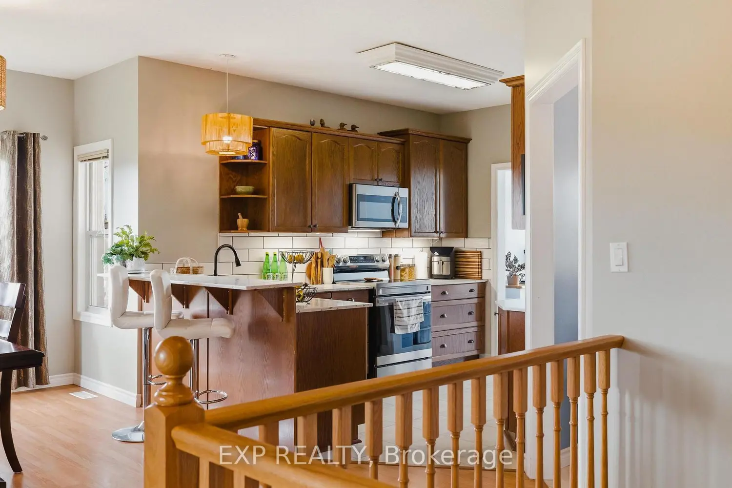 89 Andrews Drive photo 2