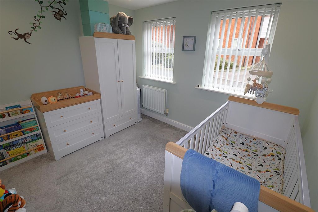 Additional image 10 of 2 bed flat for saleConqueror Drive, Gillingham ME7