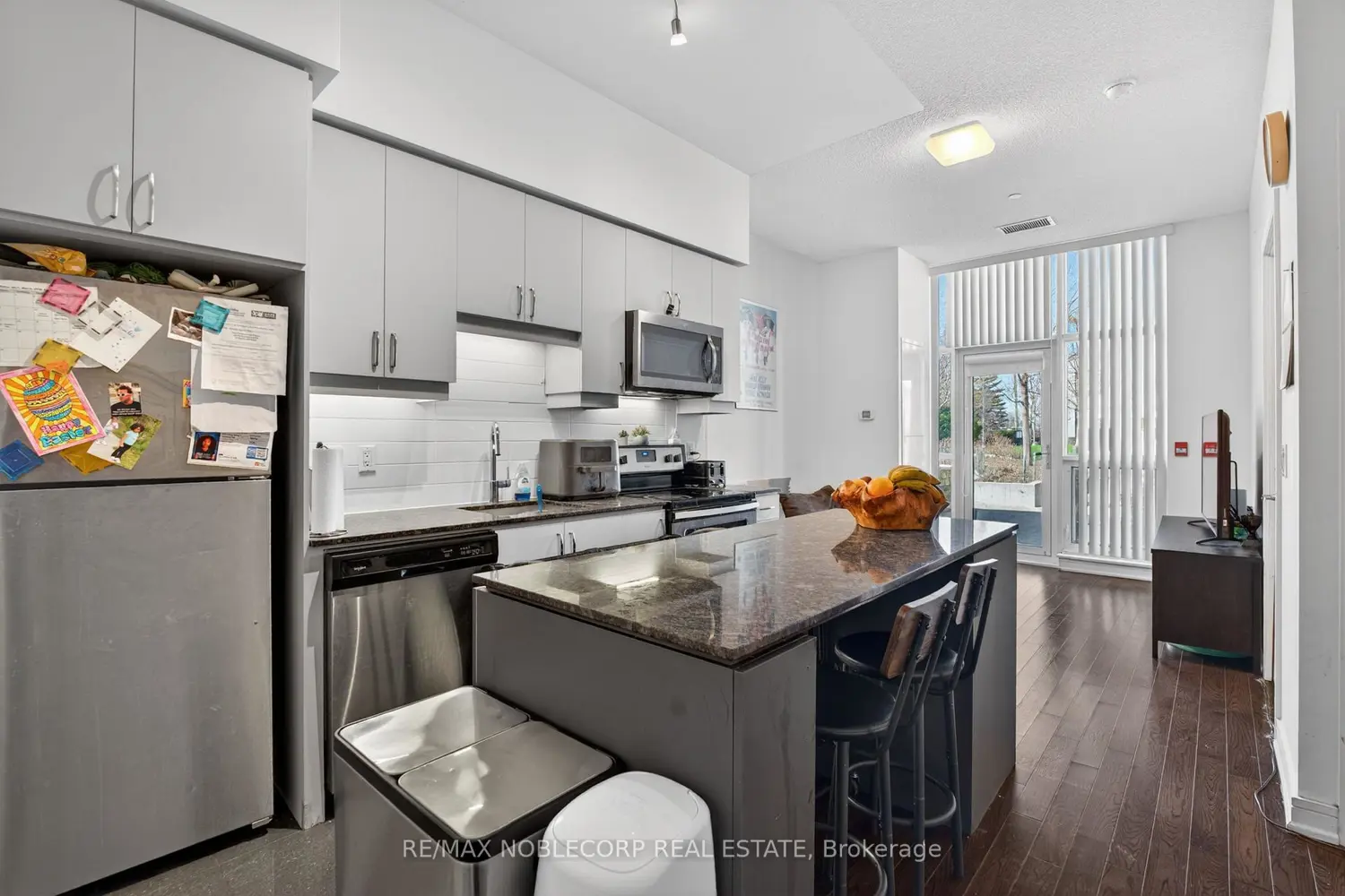 9199 Yonge Street 102Se