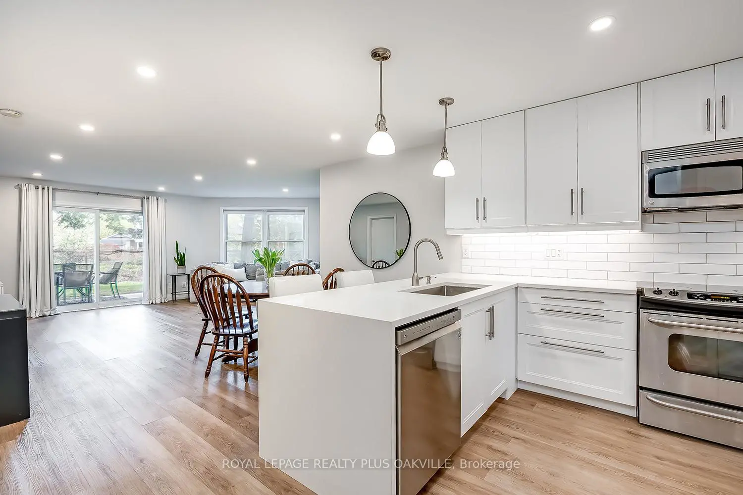 1220 Thorpe Road 205