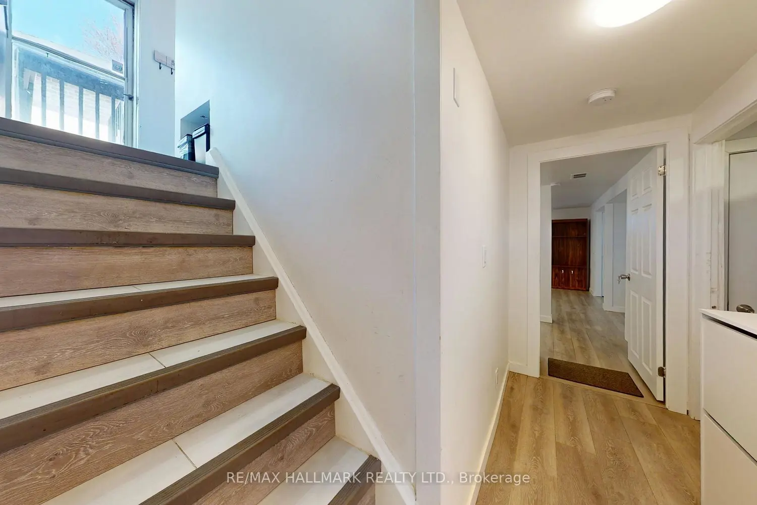 Additional image 18 of 96 Searle Avenue