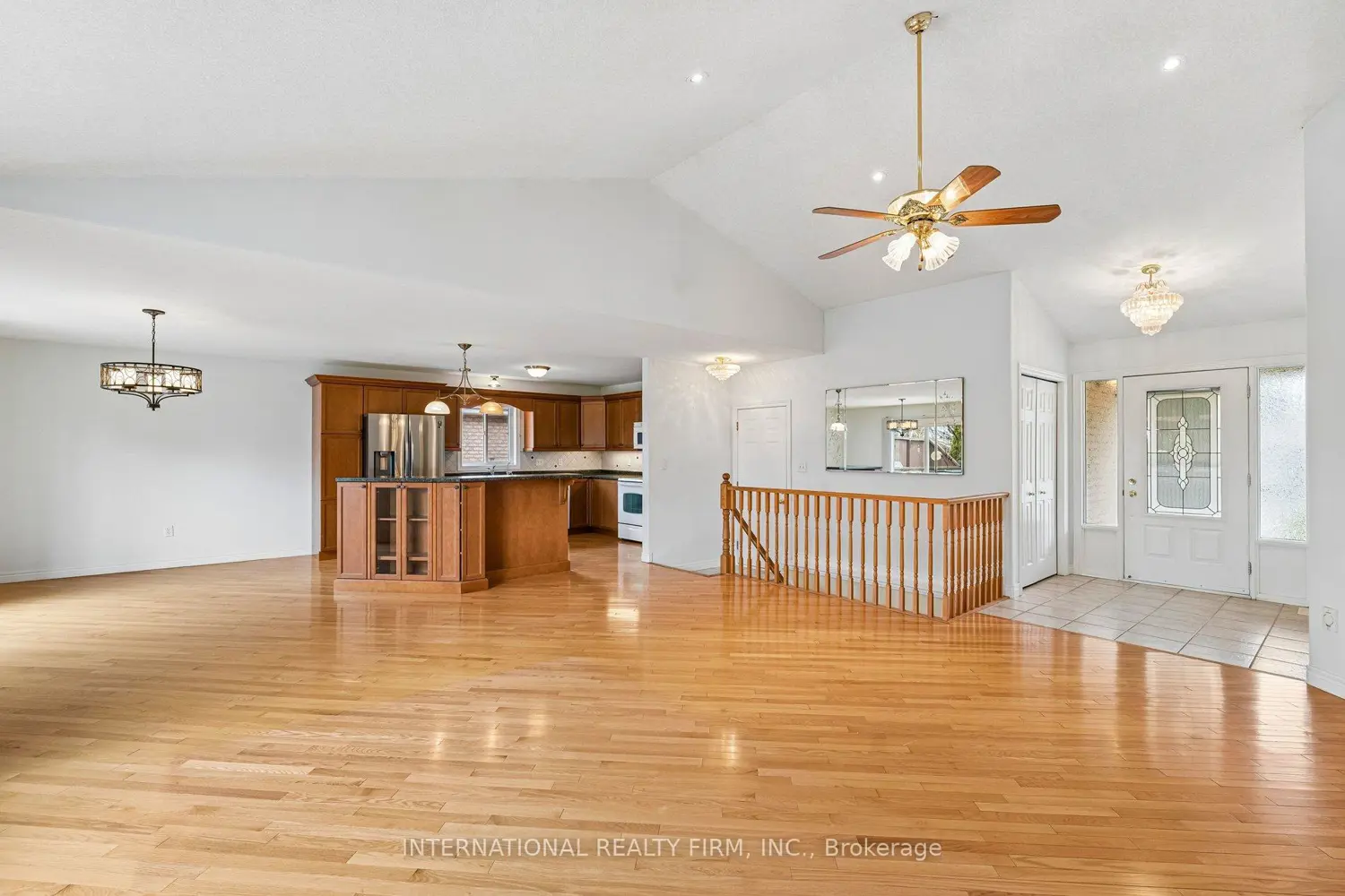 18 Sea Breeze Drive photo 3