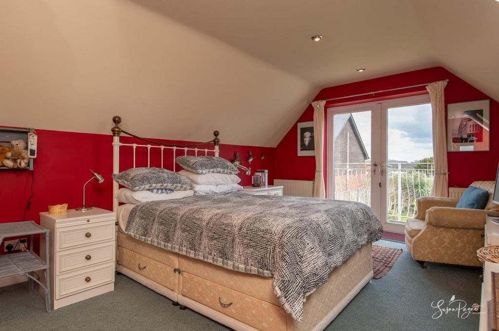 Additional image 23 of 3 bed detached bungalow for saleCopse Lane, Freshwater PO40