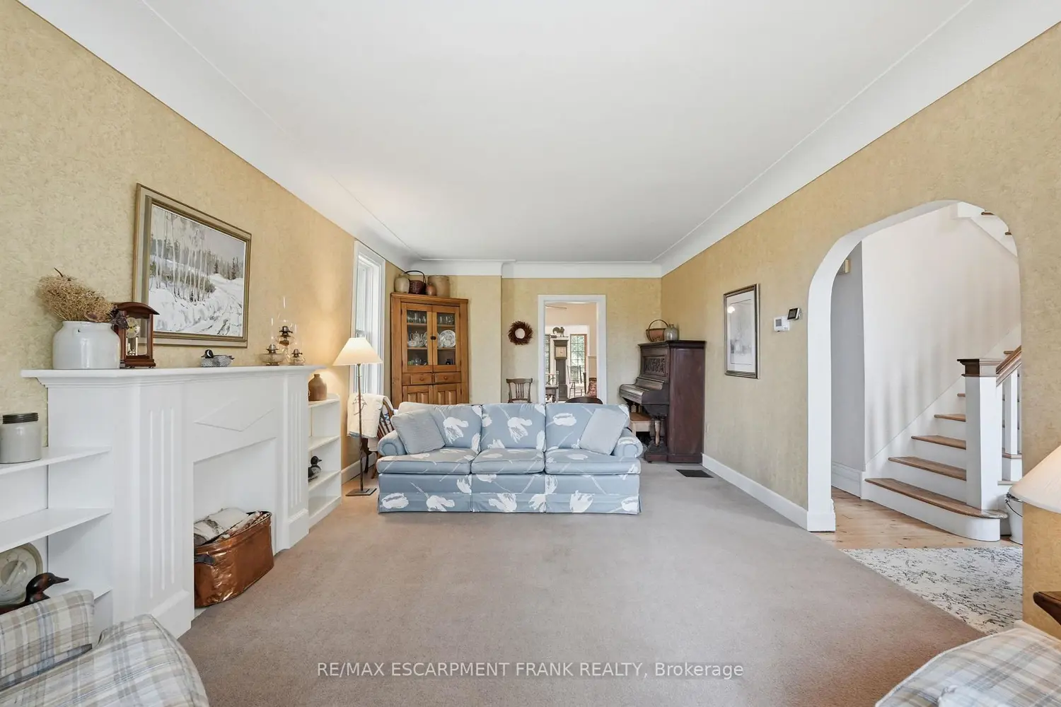 1266 Scenic Drive