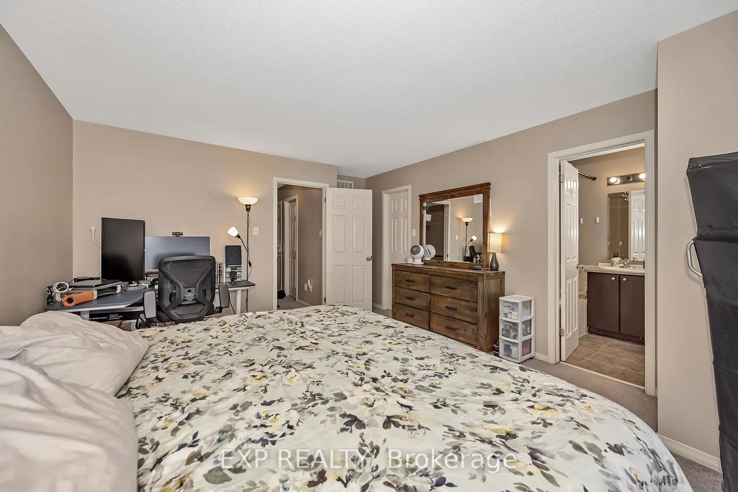 Additional image 9 of 359 Bakewell Crescent