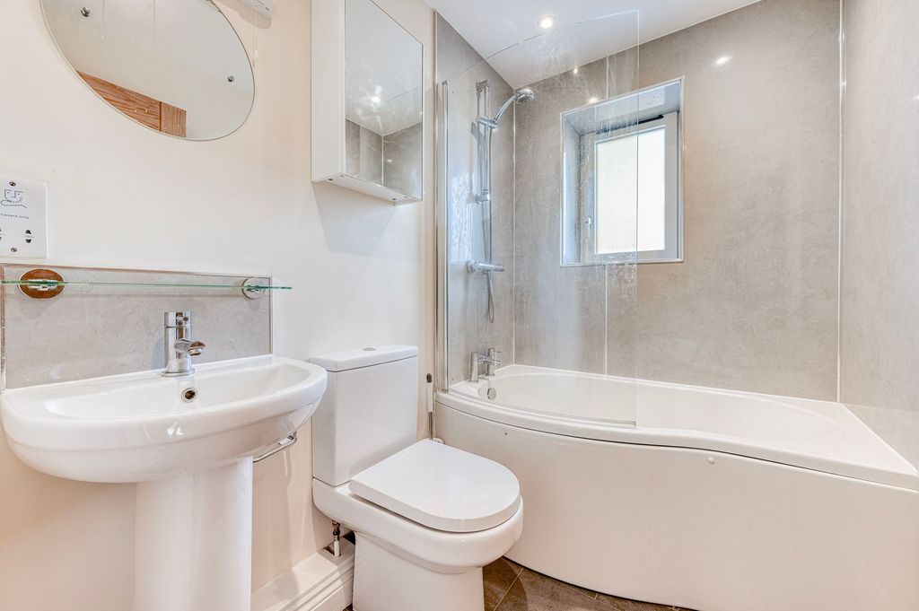 Additional image 5 of 1 bed flat for saleNorwich Street, Fakenham NR21