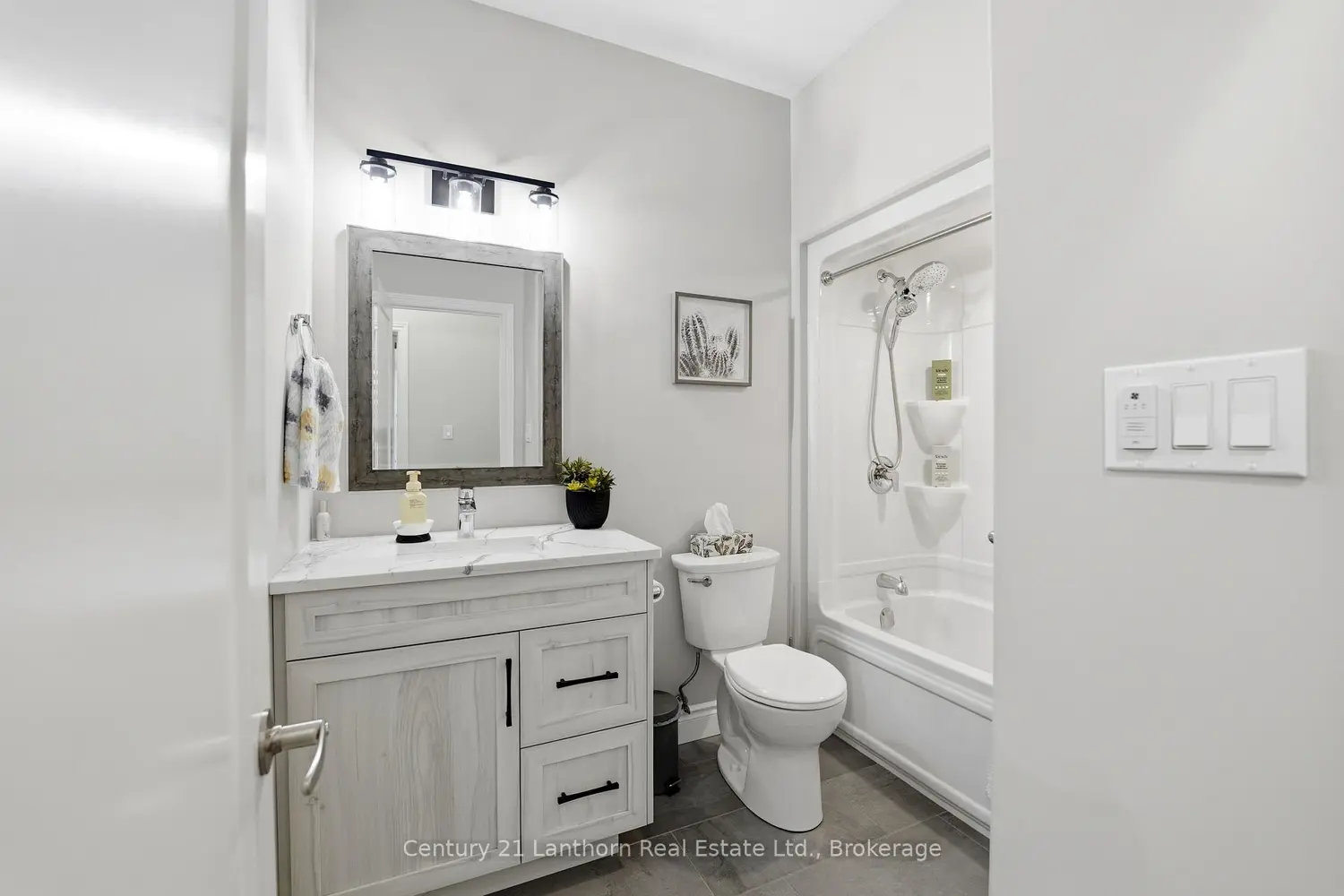 109 Hampton Ridge Drive photo 4