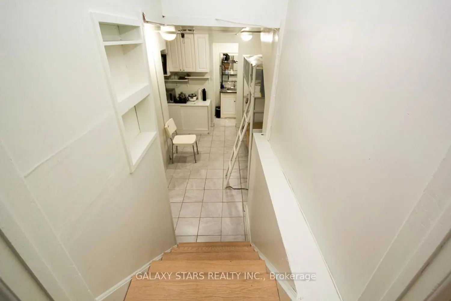Additional image 15 of 10 Rodda Boulevard 59