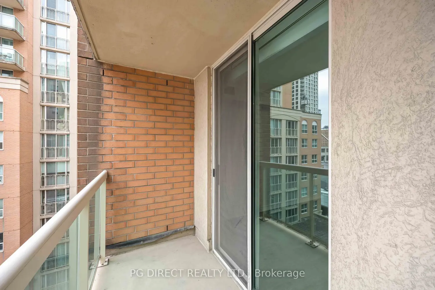 Additional image 17 of 323 Richmond Street 807