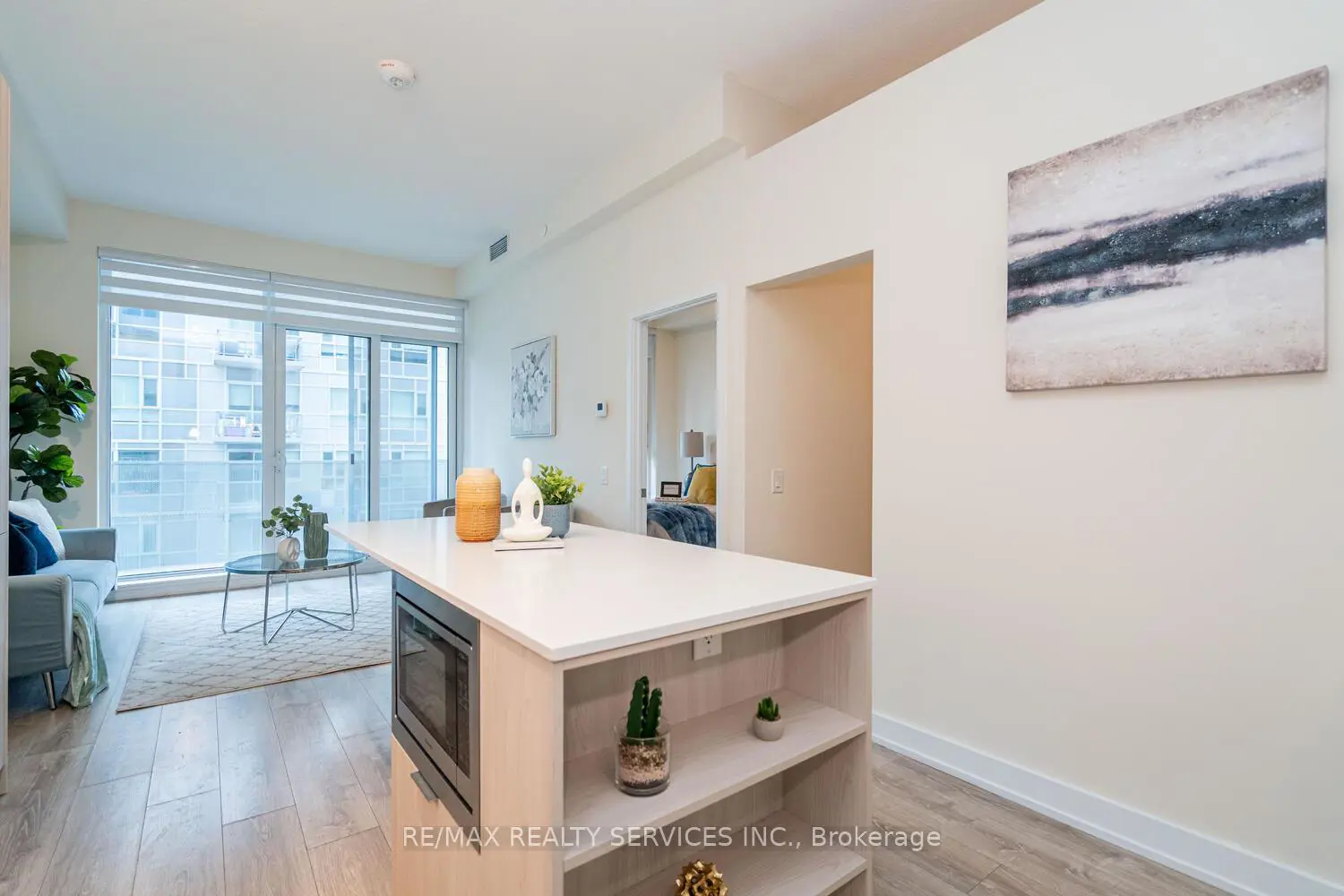 Additional image 10 of 20 Tubman Avenue 706