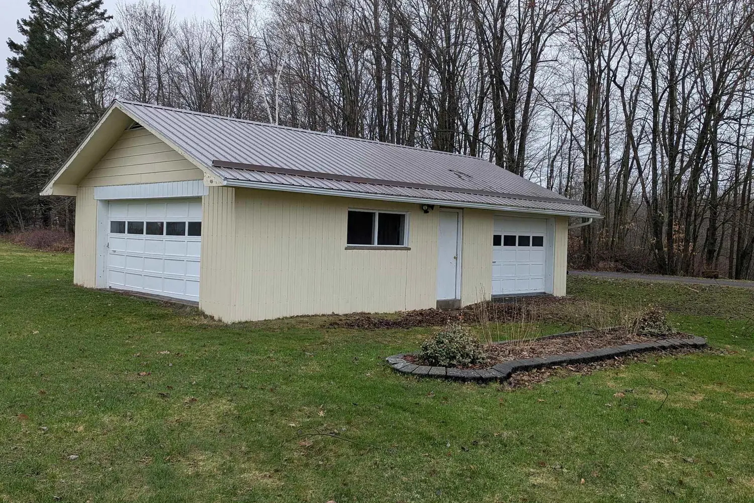 4267 Easy Street photo 3