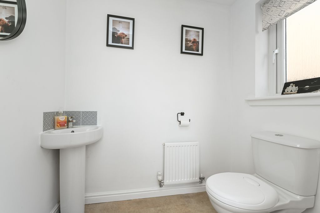 Additional image 9 of 4 bed detached house for sale21 Whitehouse Court, Gorebridge EH23