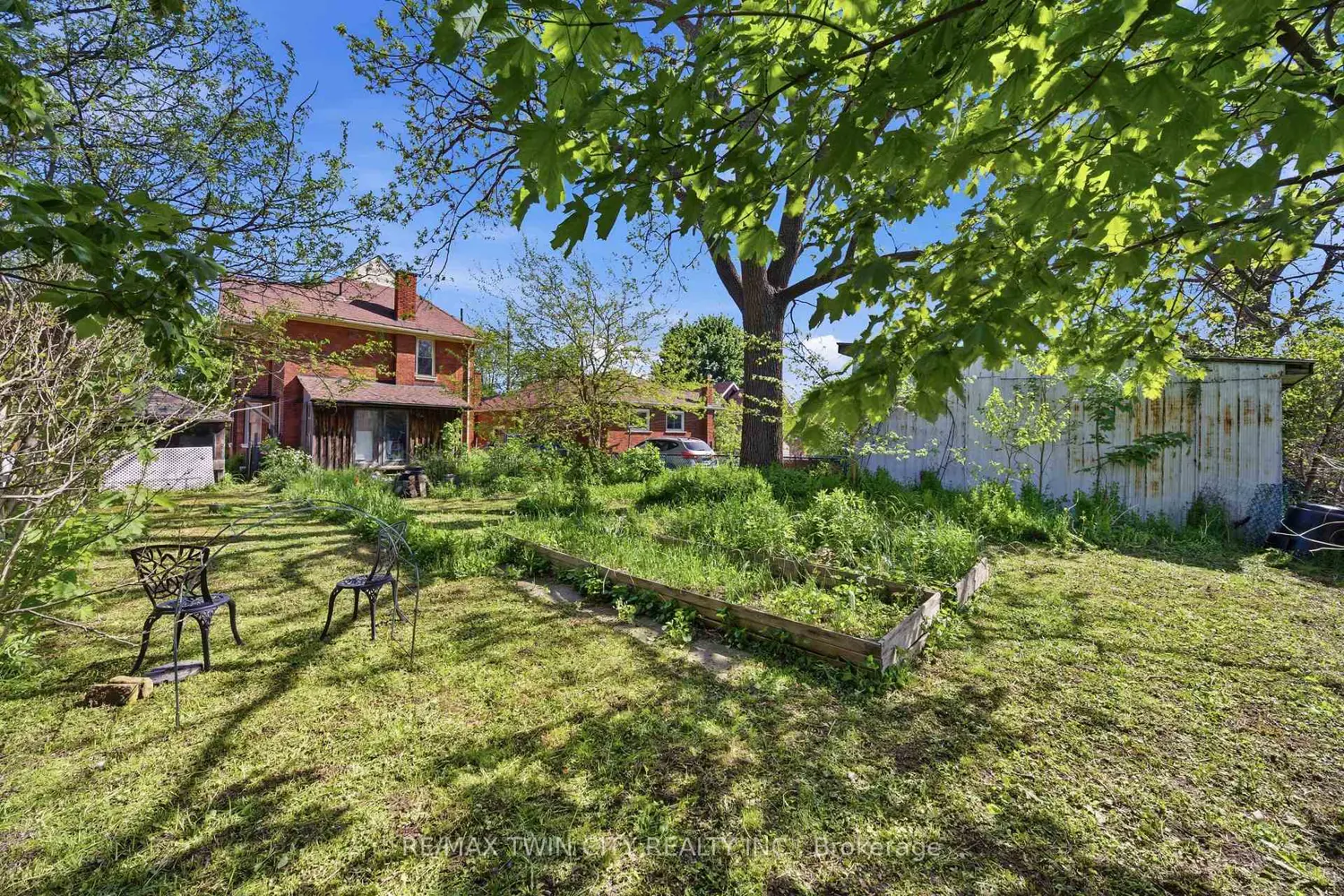 119 East Avenue photo 5
