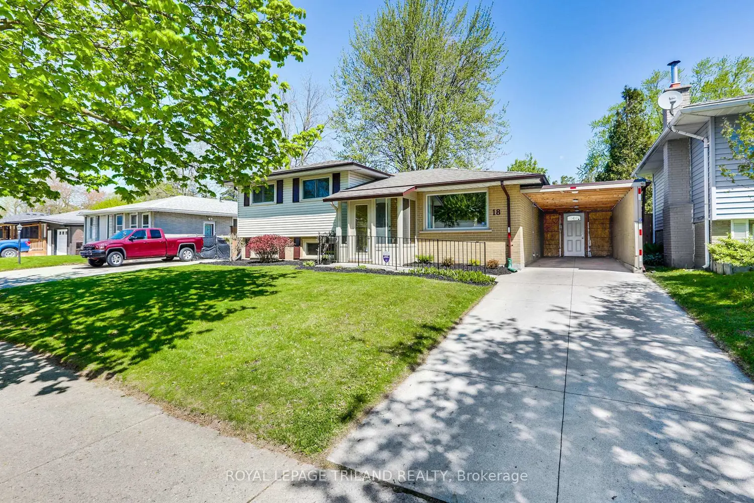 18 Noel Avenue photo 3