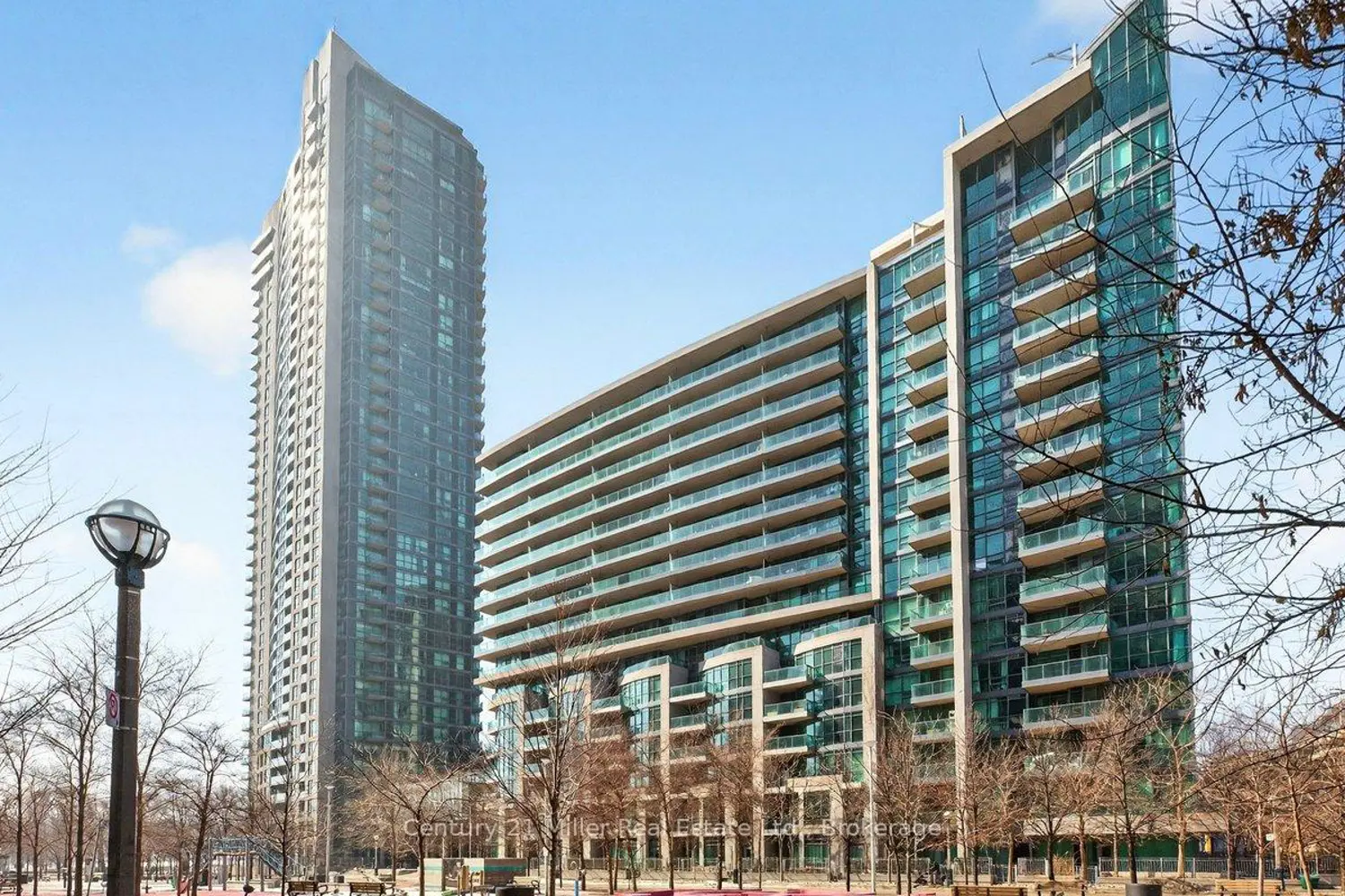 Additional image 2 of 209 Fort York Boulevard 562