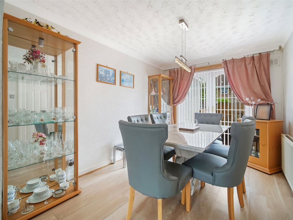 Additional image 4 of 3 bed semi-detached house for saleColonsay Place, Kilmarnock, East Ayrshire KA3