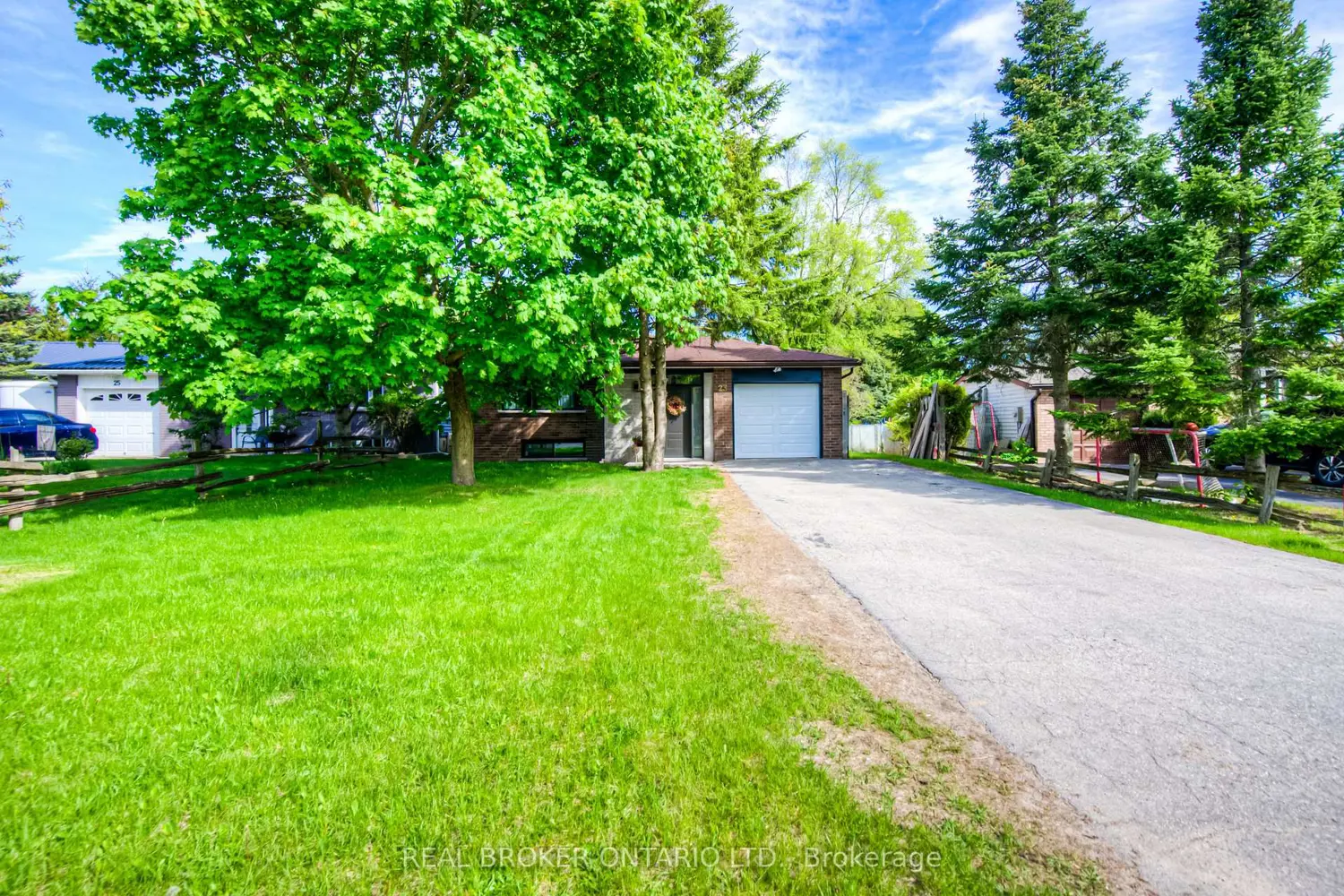 23 Carberry Road photo 2