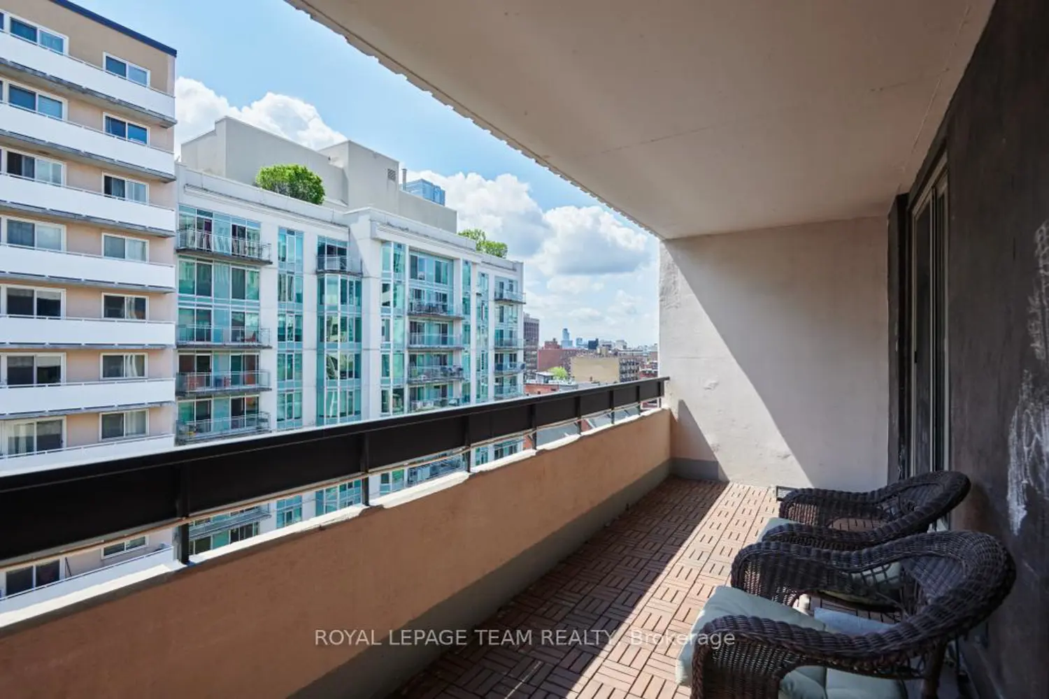Additional image 15 of 141 Somerset Street 1004