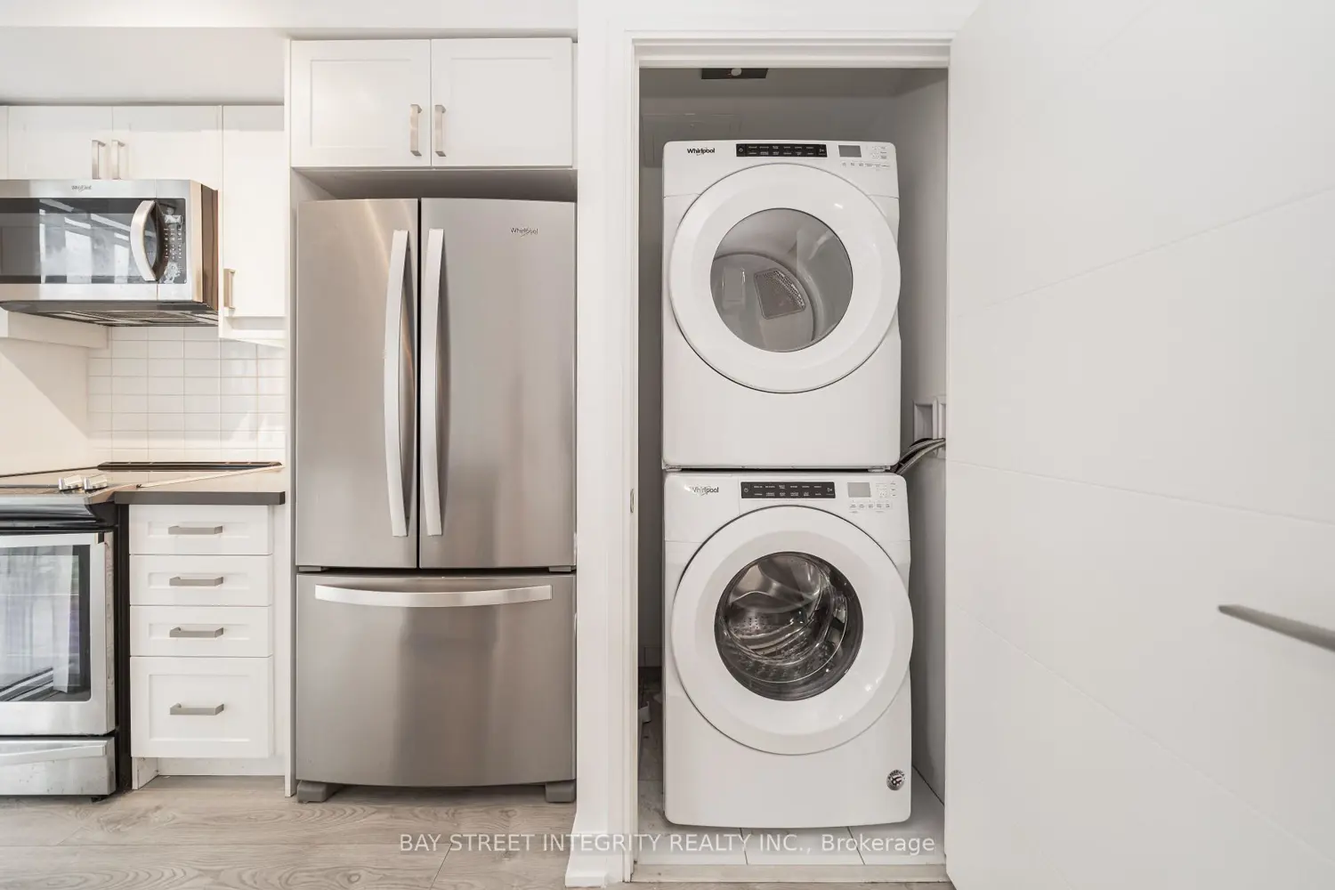 Additional image 4 of 50 Wellesley E Street 2801
