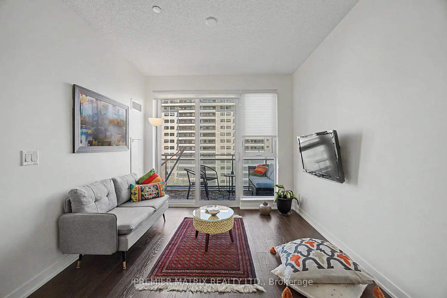 Additional image 9 of 1830 Bloor Street 930