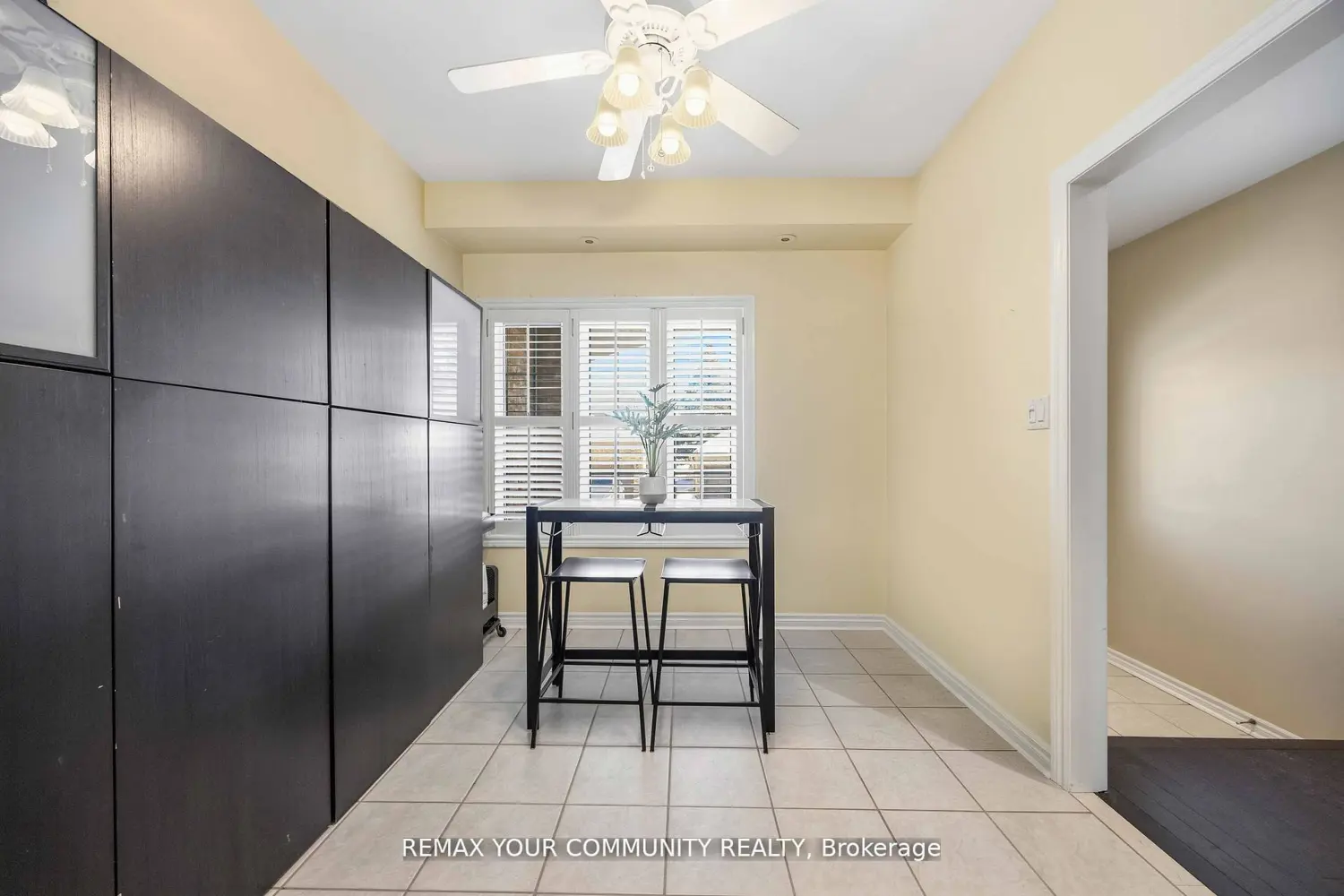 Additional image 13 of 520 Silken Laumann Drive 17