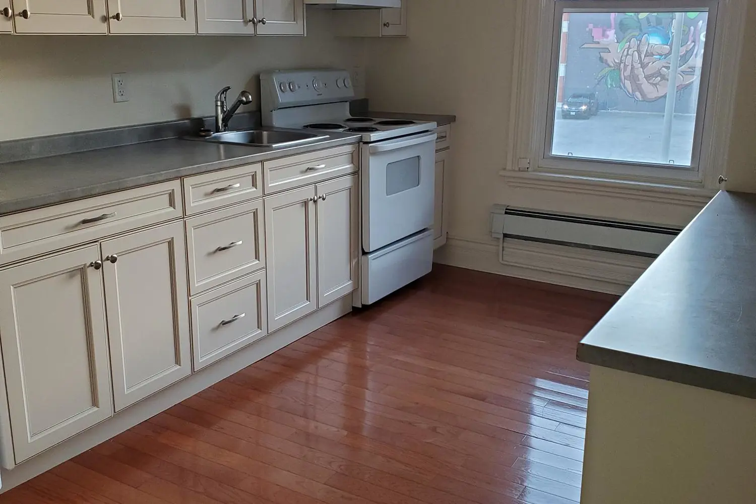 Additional image 12 of 360 Gilmour Street