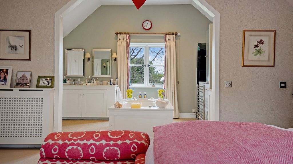 Additional image 19 of 8 bed detached house for saleThrupp, Faringdon, Oxfordshire SN7