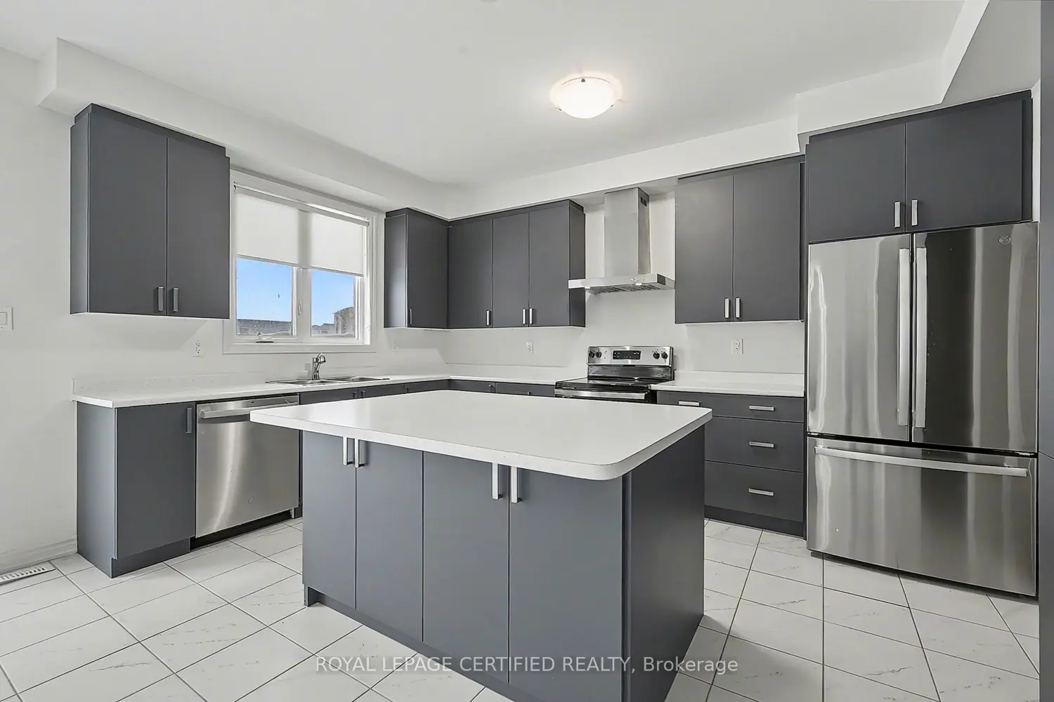 123 Rea Drive photo 4