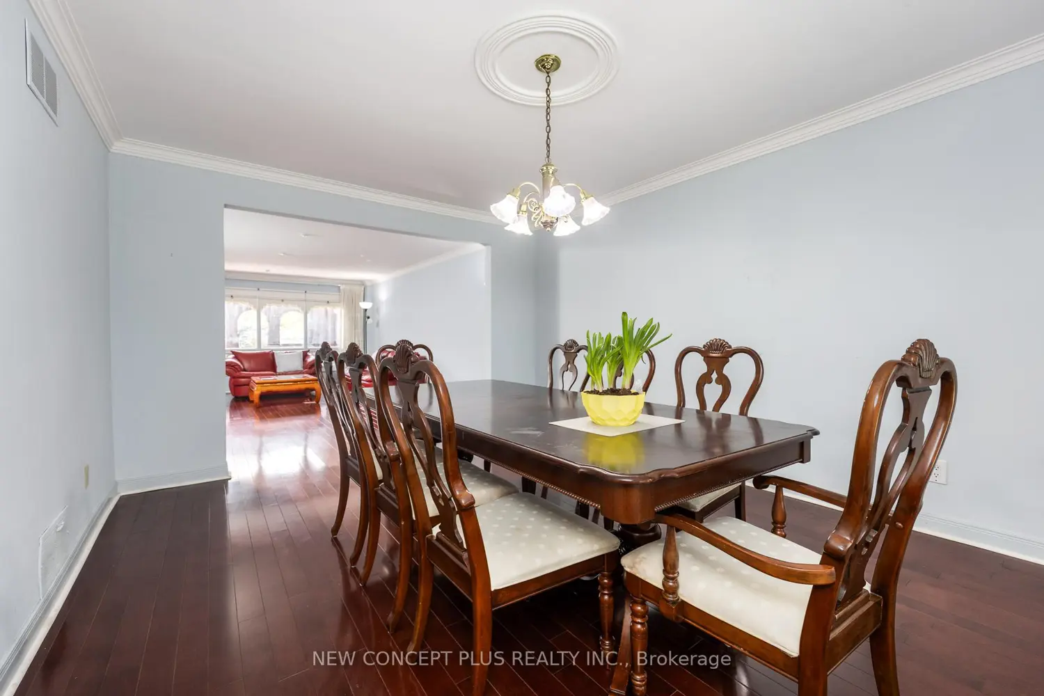 Additional image 3 of 92 Charlton Boulevard