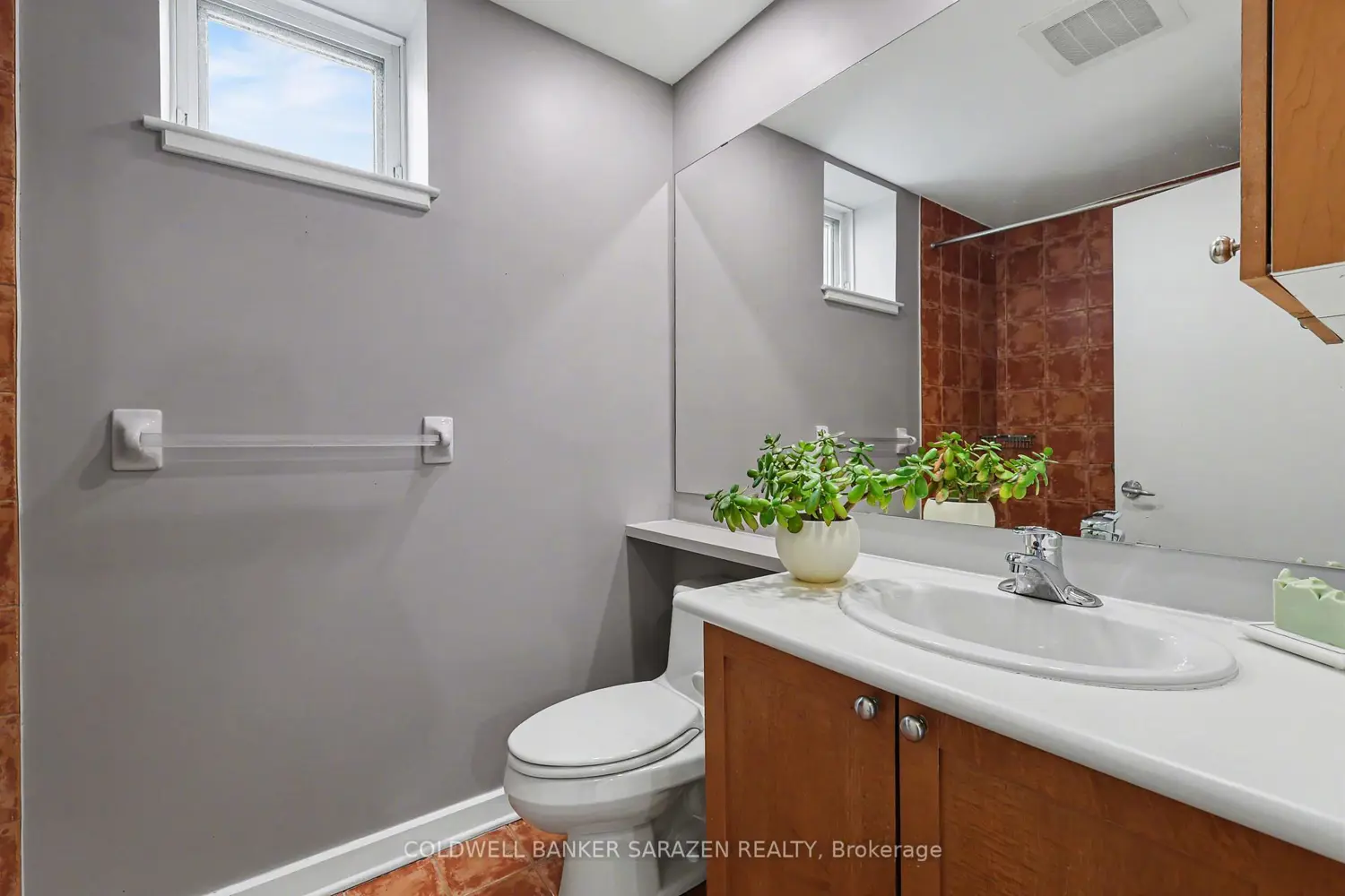 Additional image 8 of 150 Caroline Avenue 507