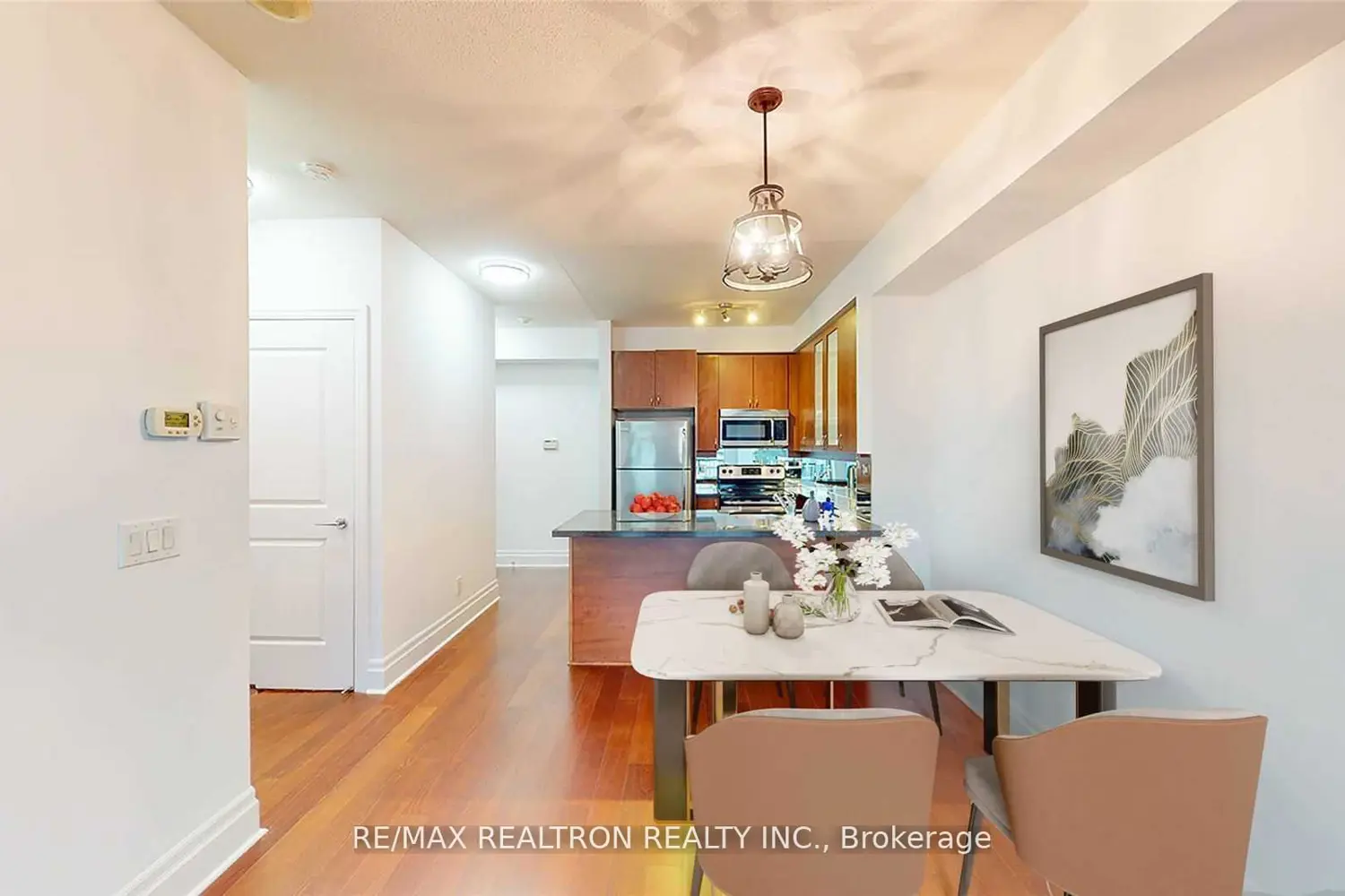 Additional image 11 of 111 Upper Duke Crescent 701