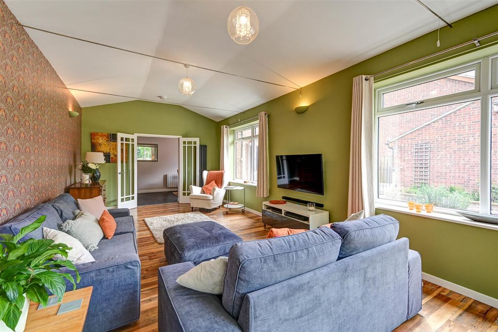 Additional image 4 of 4 bed detached house for saleClydesdale Rise, Bradwell, Great Yarmouth NR31