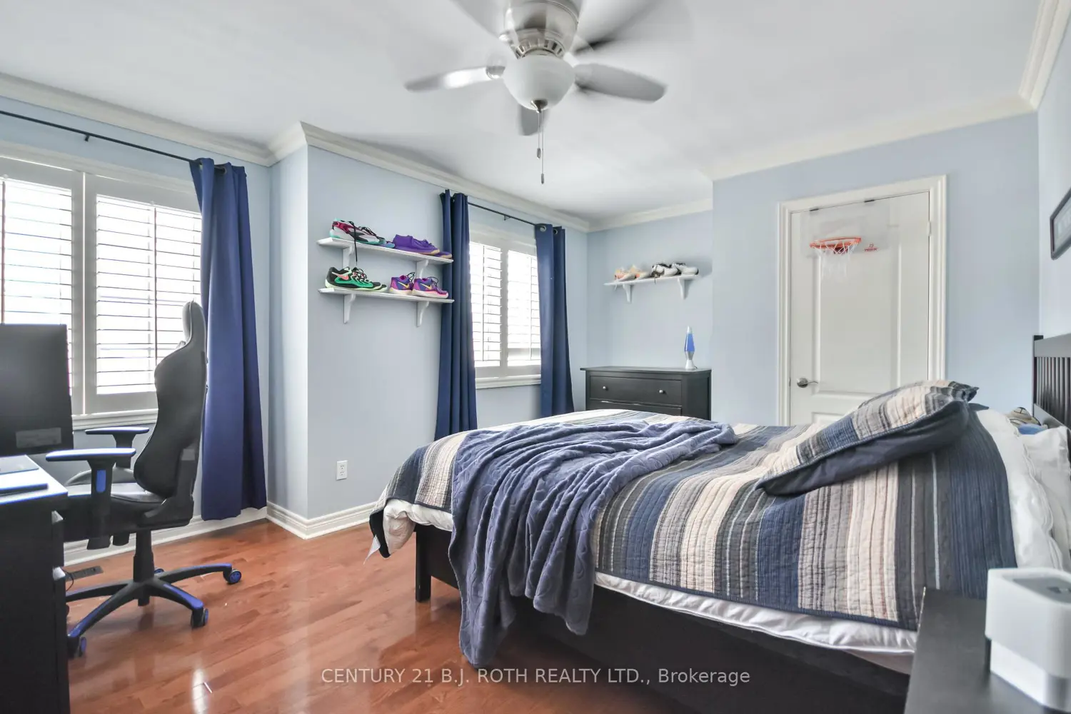 Additional image 9 of 38 Camelot Square
