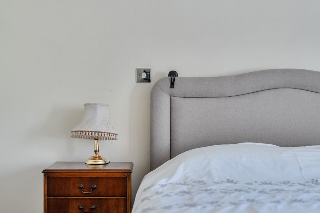 Additional image 18 of 2 bed flat for salePackhorse Road, Gerrards Cross, Buckinghamshire SL9