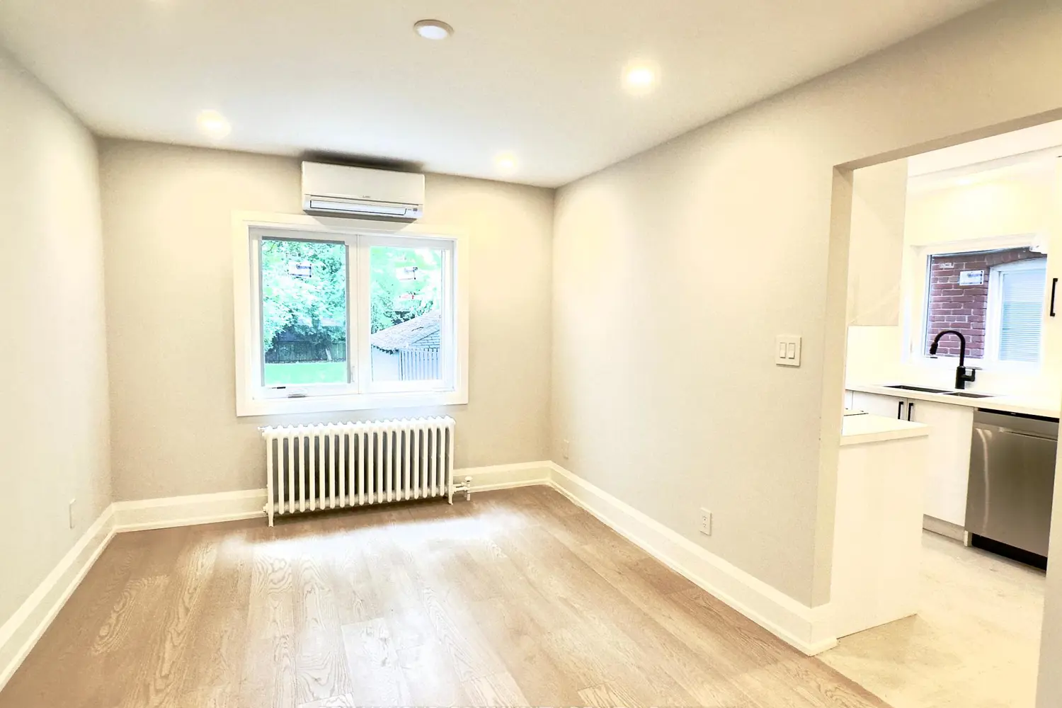 Additional image 4 of 351 Fairlawn Avenue