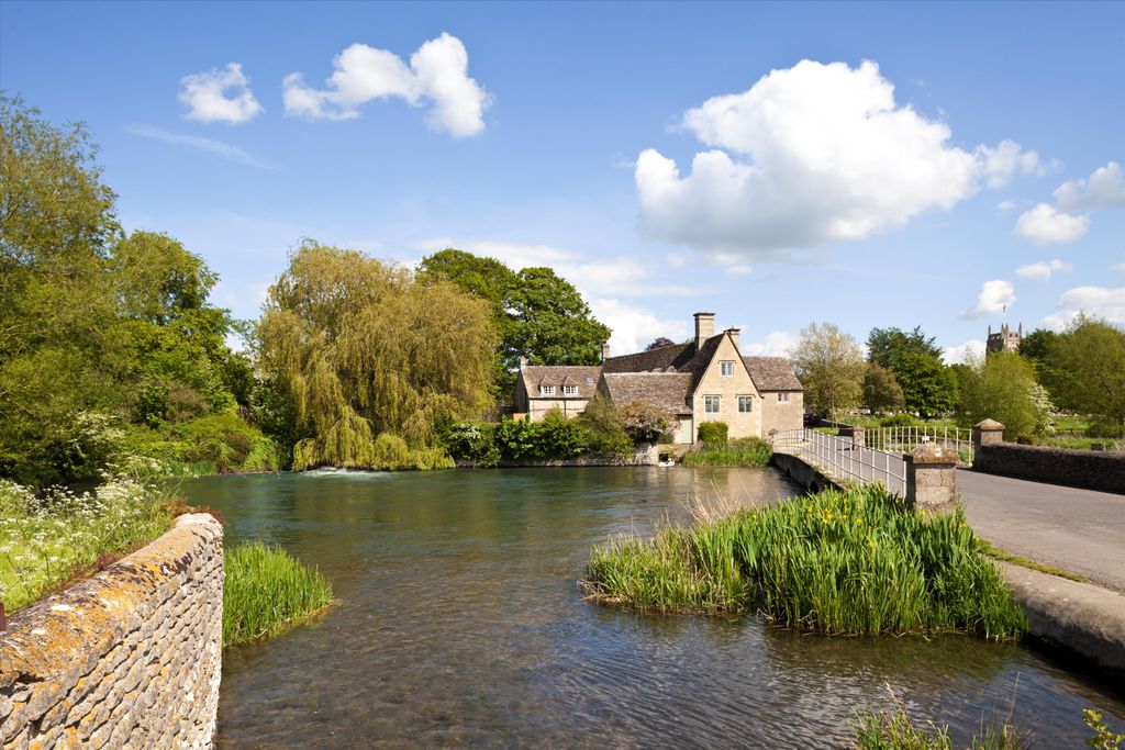 Additional image 7 of 4 bed terraced house for saleFairford, Gloucestershire GL7