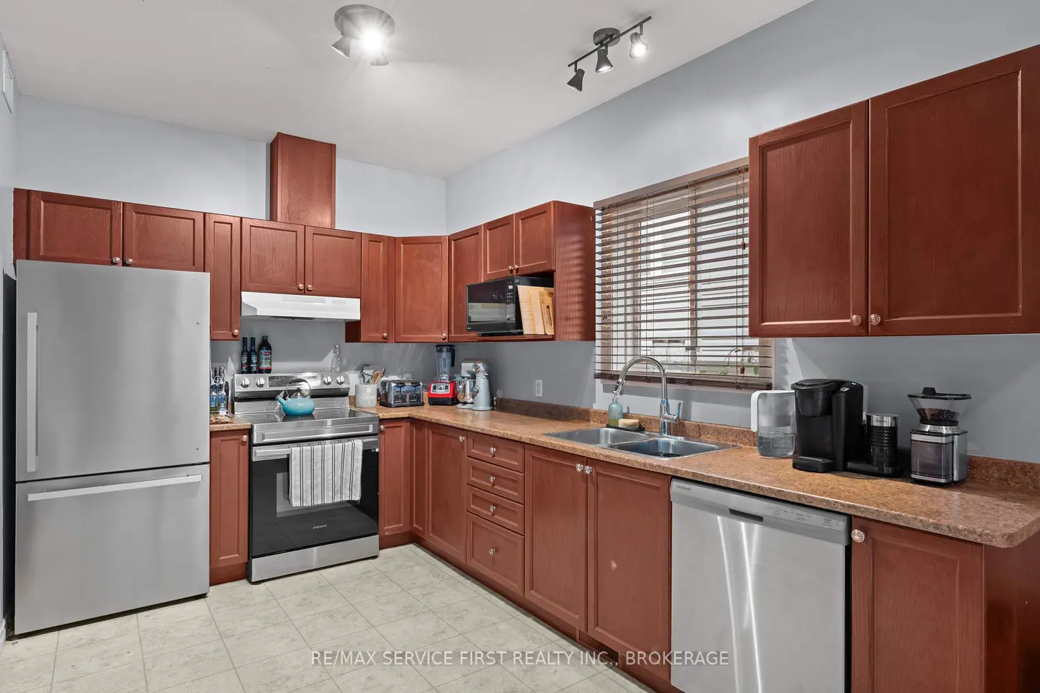 151 Kildare Avenue photo 4