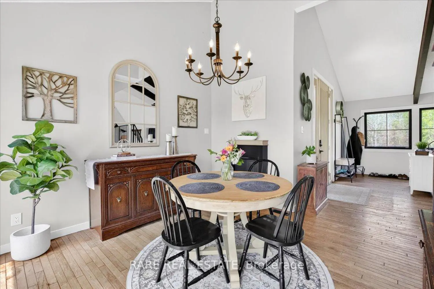 31 Creemore Avenue photo 5