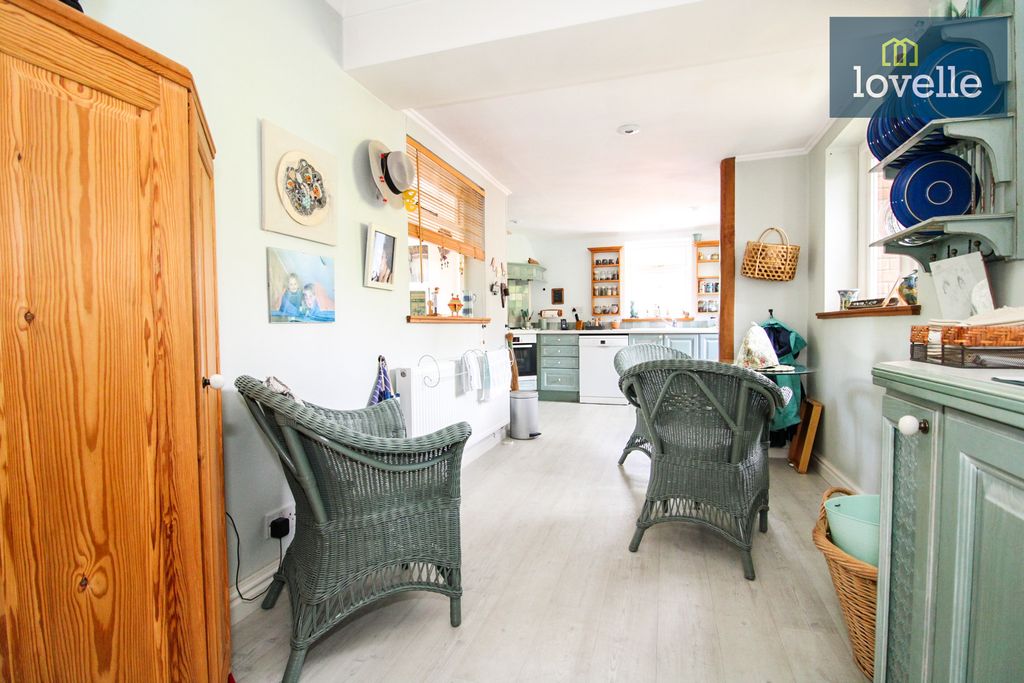 Additional image 7 of 3 bed detached bungalow for saleWelholme Avenue, Grimsby DN32