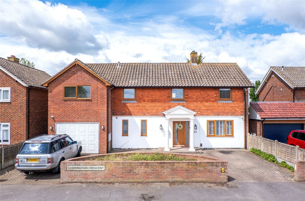 5 bed detached house for saleCodrington Crescent, Gravesend, Kent DA12